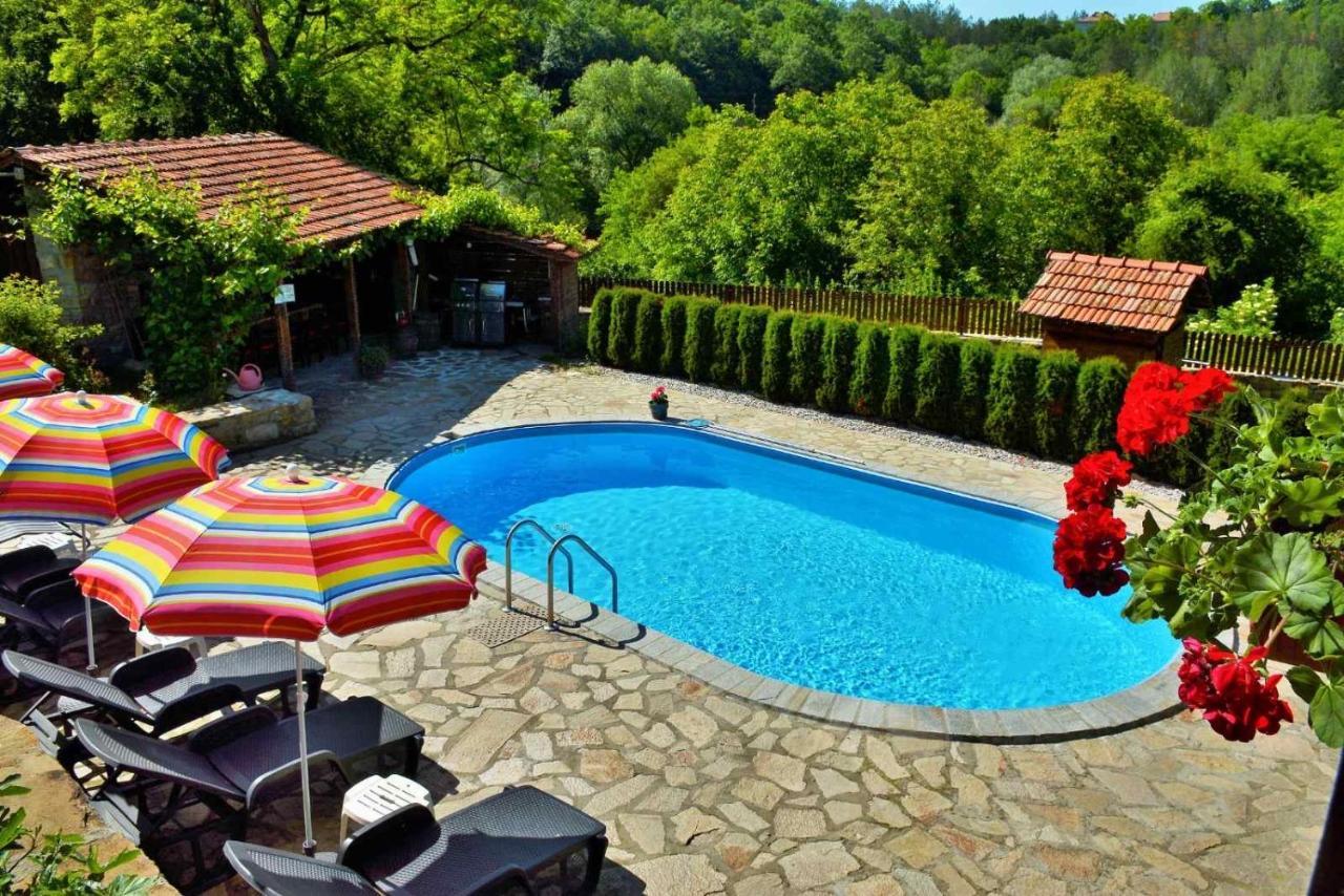 Vetrintsi Къща Край Реката/ House By The River מראה חיצוני תמונה